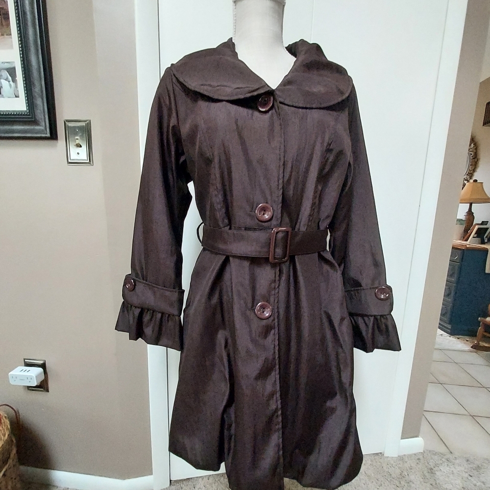 Casa Donna rain coat